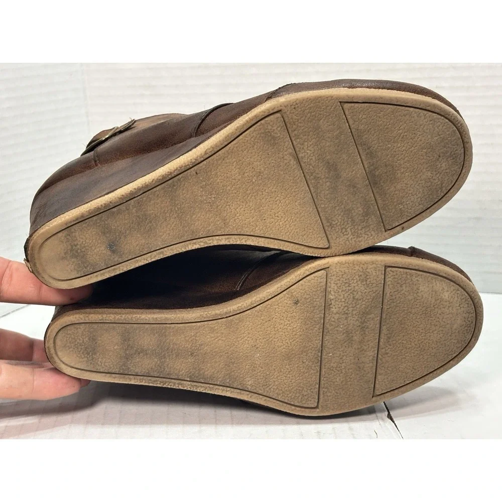 Maurices Cheri Wedge Booties Brown Distressed Lace Up Ankle‎ Boots Women's 7.5